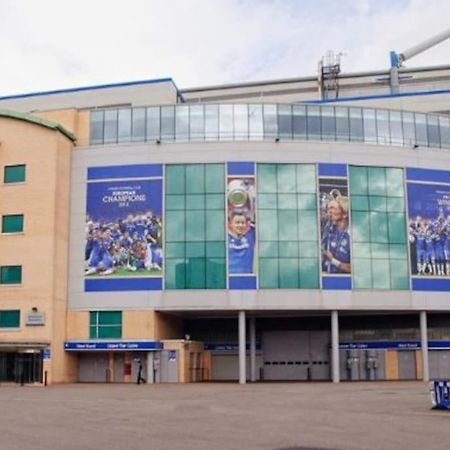 Cozy Studio Opposite Chelsea Stadium Londra Esterno foto